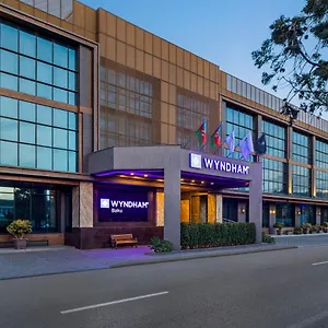 Otel Wyndham, Bakü